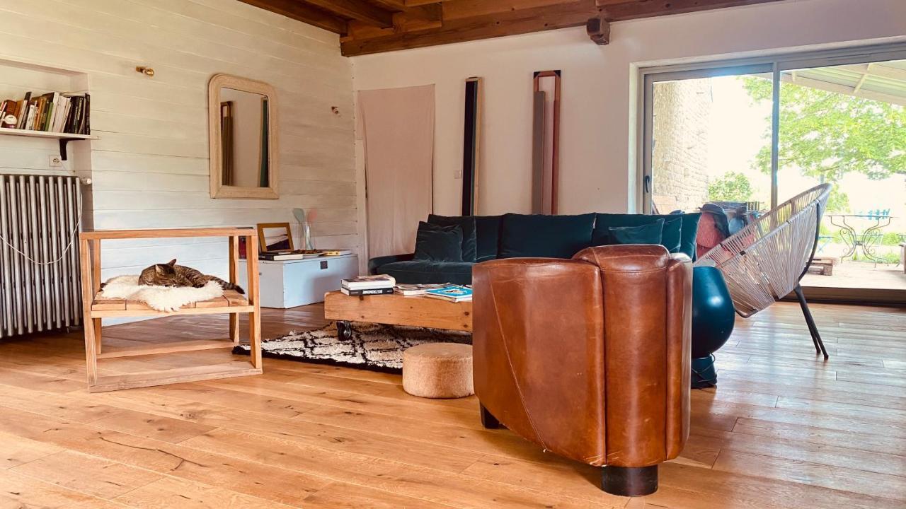 Chambre D'Hotes Dans Les Champs Jeux-Les-Bard Buitenkant foto